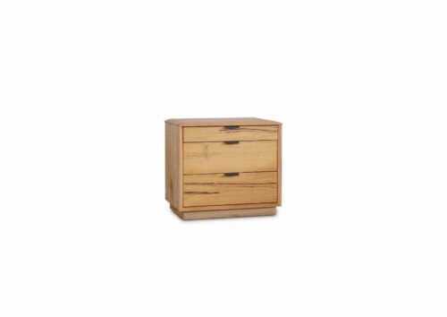 vob galw 03 4 500x354 - Galway 3 Drawer Bedside Table